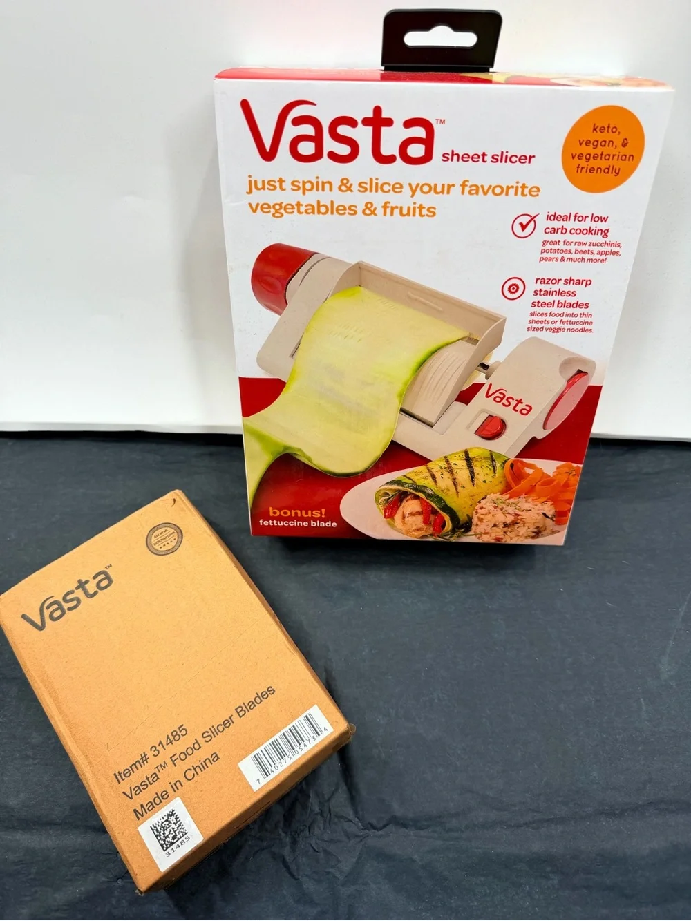 NIB Vasta Veggie & Fruit Sheet Slicer